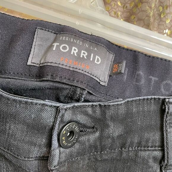 Torrid Bombshell Stretch High Rise Skinny Jeans Black, 16R - Picture 3 of 5